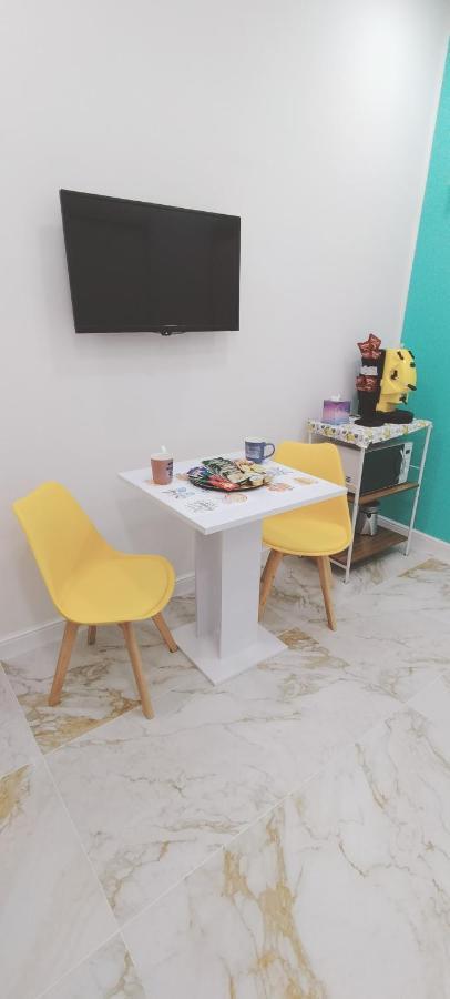 Anam E Core Apartment Naples Luaran gambar
